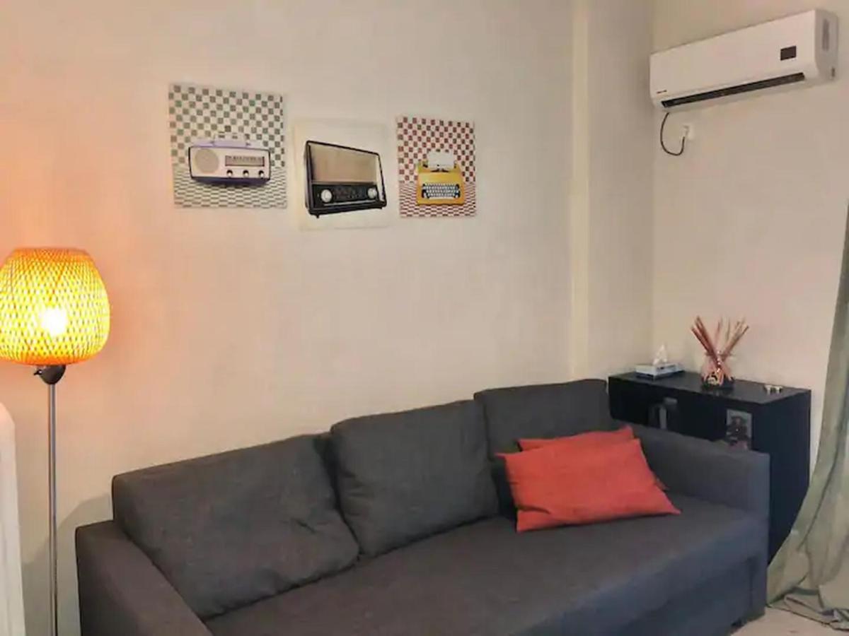 Openair Hot Tub/Big Balcony/Great Boutique Apt أثينا المظهر الخارجي الصورة